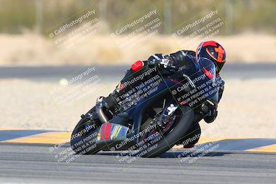 media/Jan-14-2024-SoCal Trackdays (Sun) [[2e55ec21a6]]/Turn 6 (125pm)/